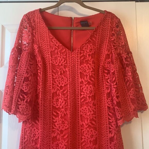 Gabby Skye Hot Pink Lace Dress Bell Sleeves Size 8 - Picture 2 of 4